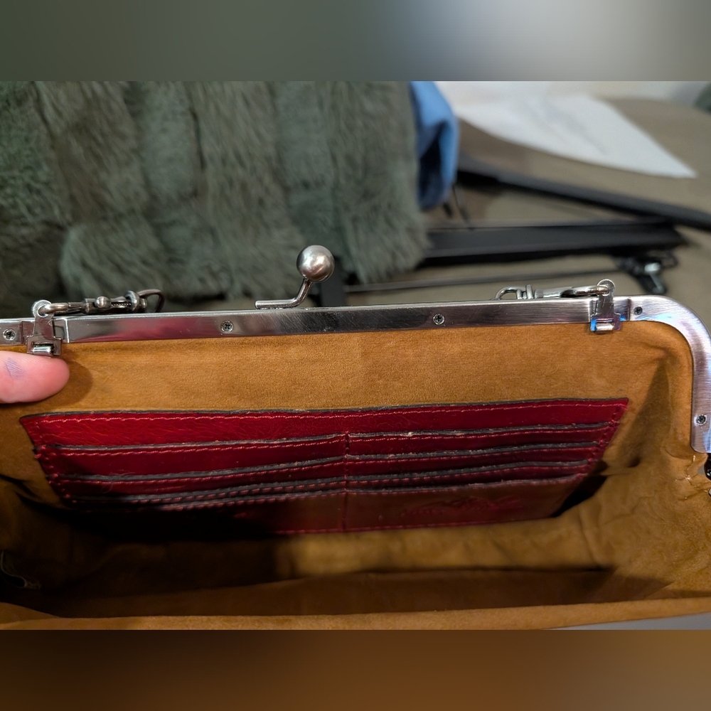 Patricia Nash Deep Red Leather Purse Handbag Like NEW Clutch Bag Chain Retro - Picture 3 of 4
